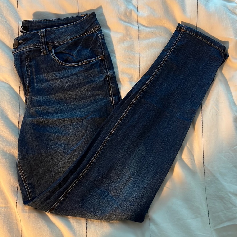 Mid rise 1822 jeans size 8